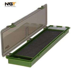 ngt-kutija-za-predveze-plastic-stiff-rig-wallet-with-pins-1